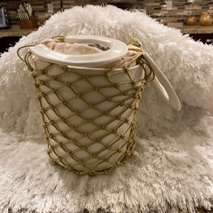 Net Bucket Drawstring Handbag